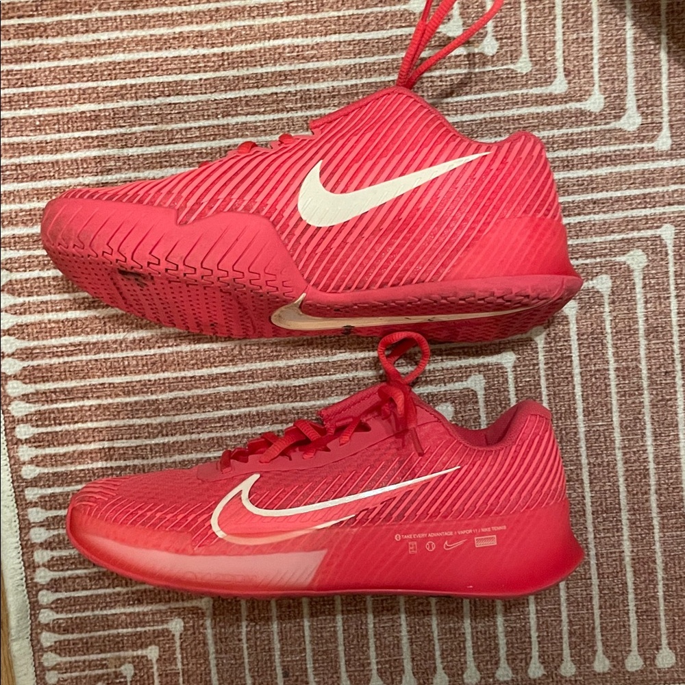 NikeCourt Vapor 11 Shoes Womens Sz 8.5 Pink Tennis Athletic Sneakers DR6965-600 - Picture 3 of 9